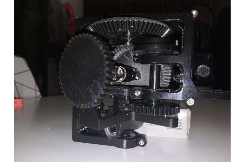 A labriform swimming robot to complete missions underwater