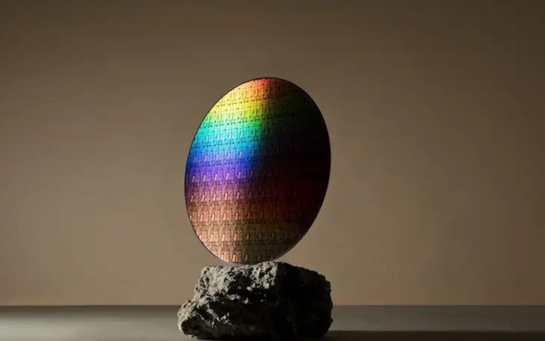 AAC Exclusive: A Chat With IBM Researchers Who Built the New “VTFET” Transistor